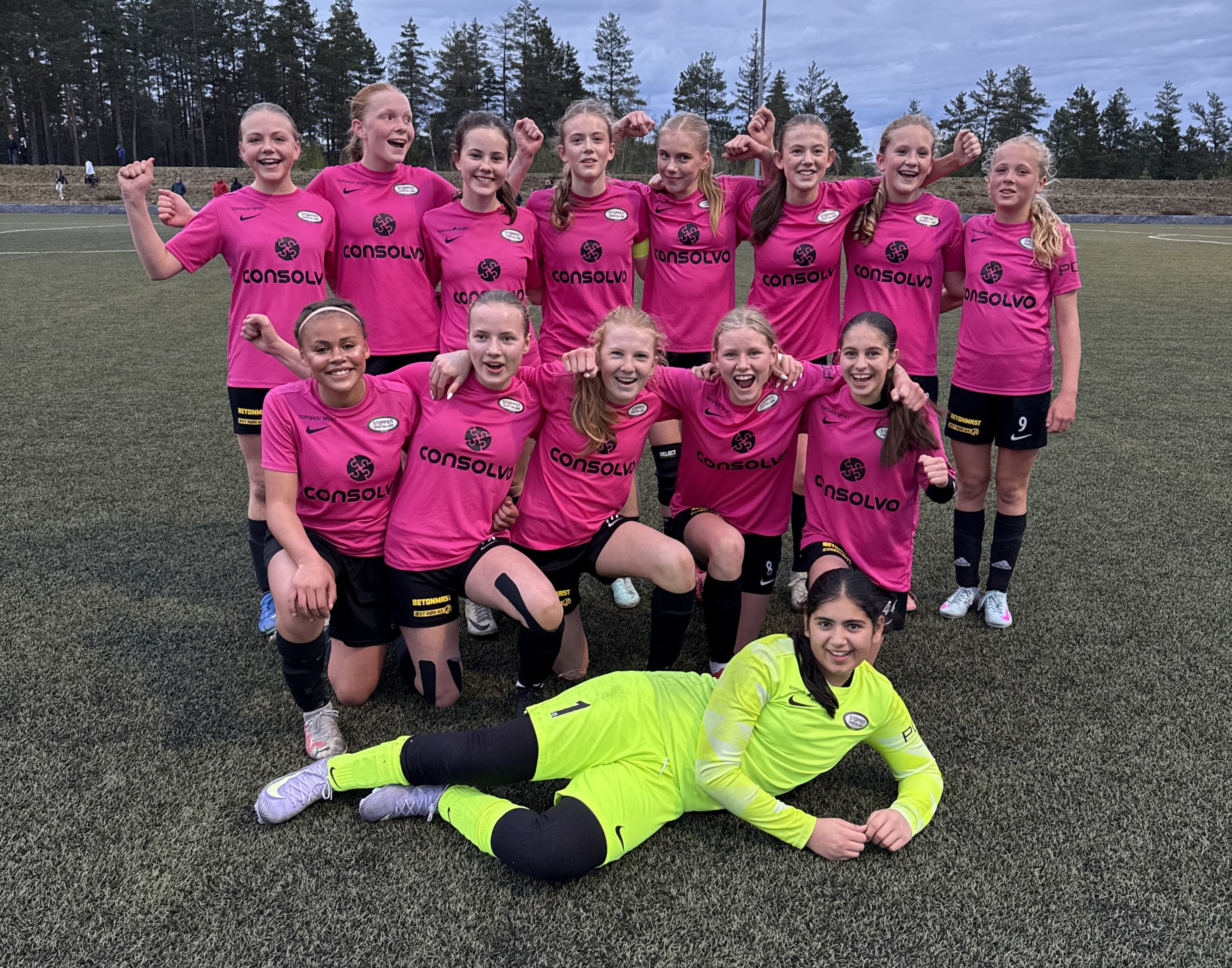 Stoppen J15 spiller 16-dels finale i NM på søndag